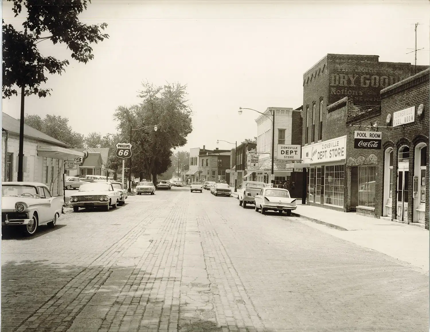 Main Street in downtown Zionsville, circa 1960s