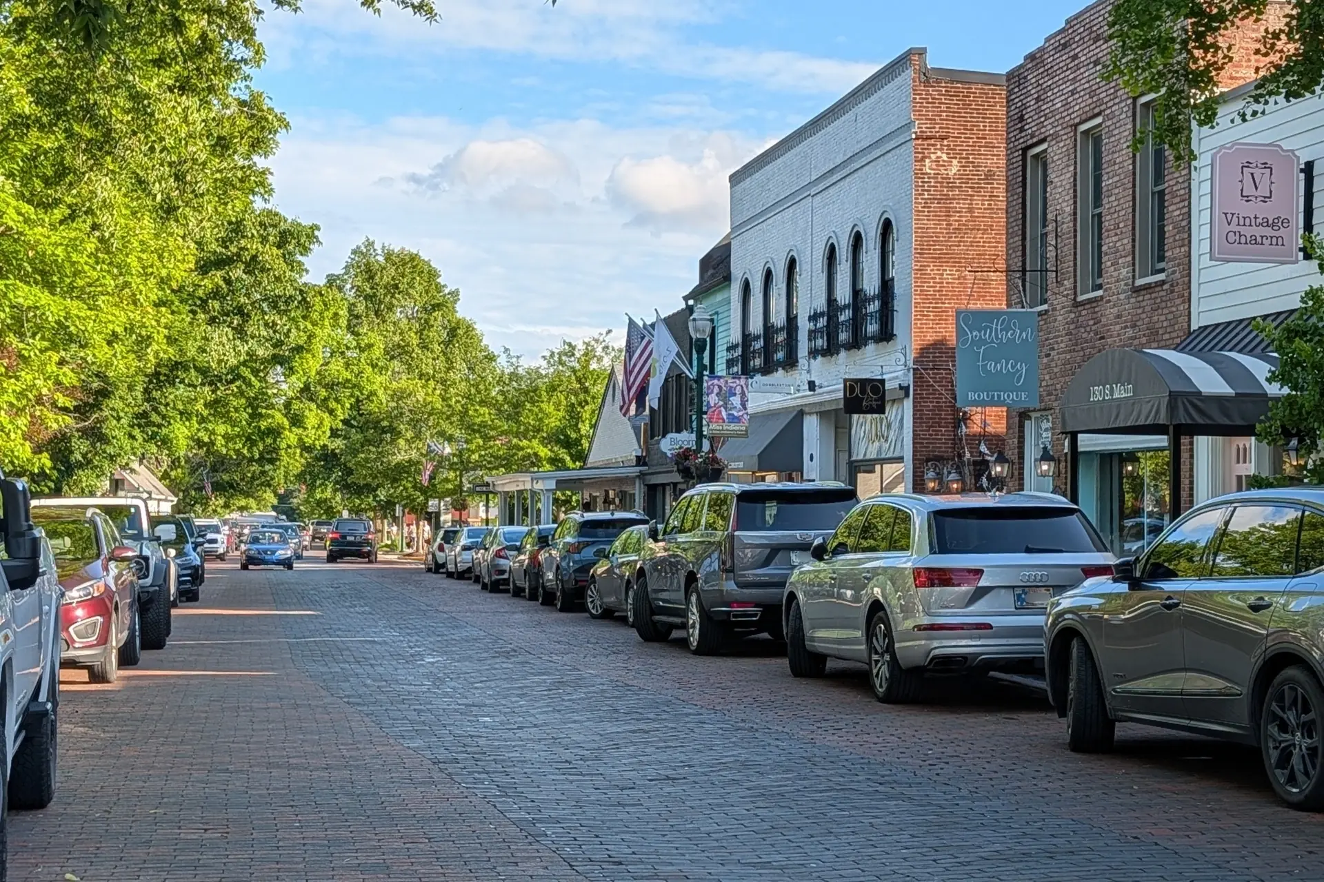 Main Street in downtown Zionsville, Indiana